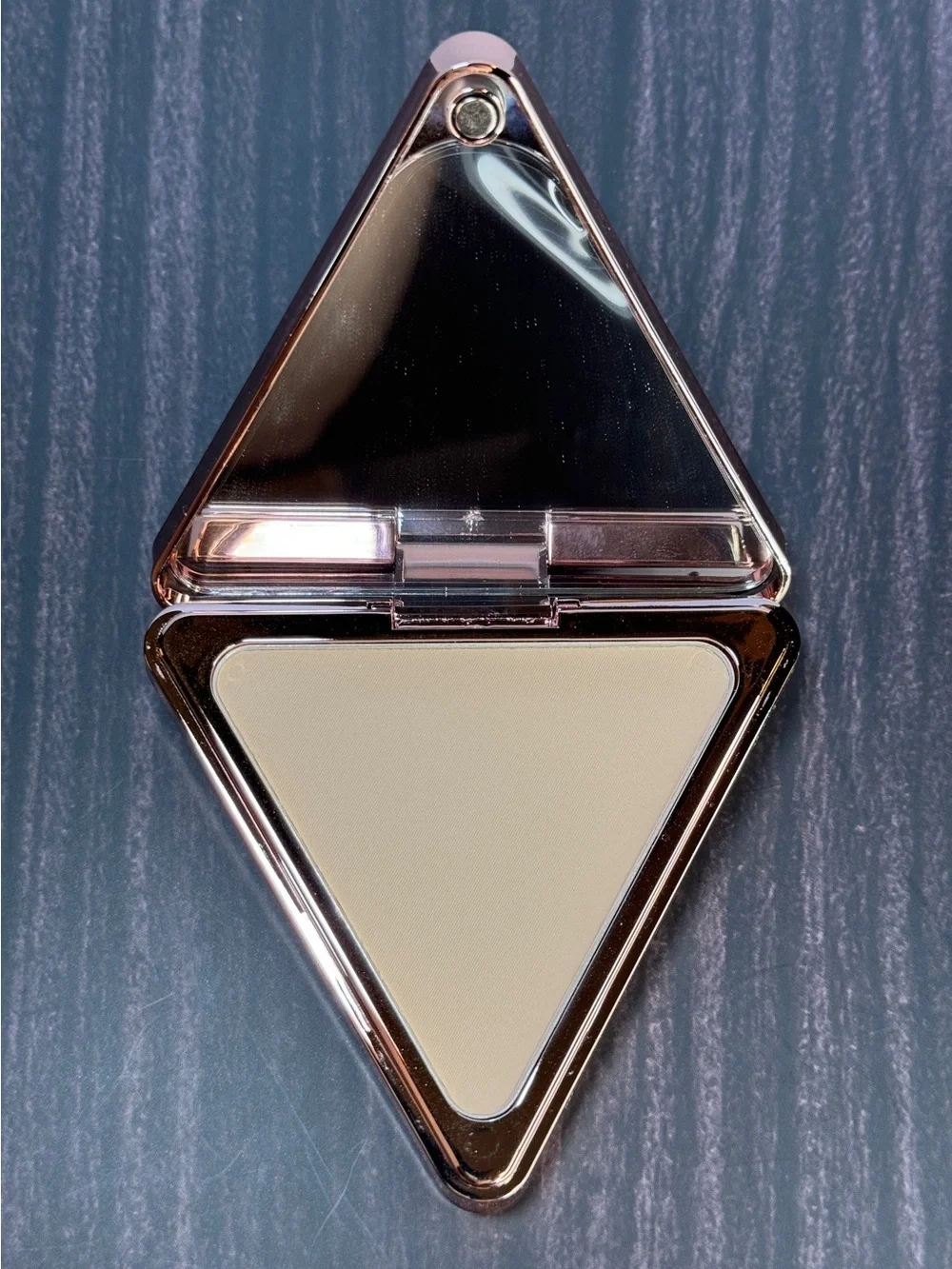 LYS Beauty Triple Fix Setting Powder (Resilience-Translucent) NWOB